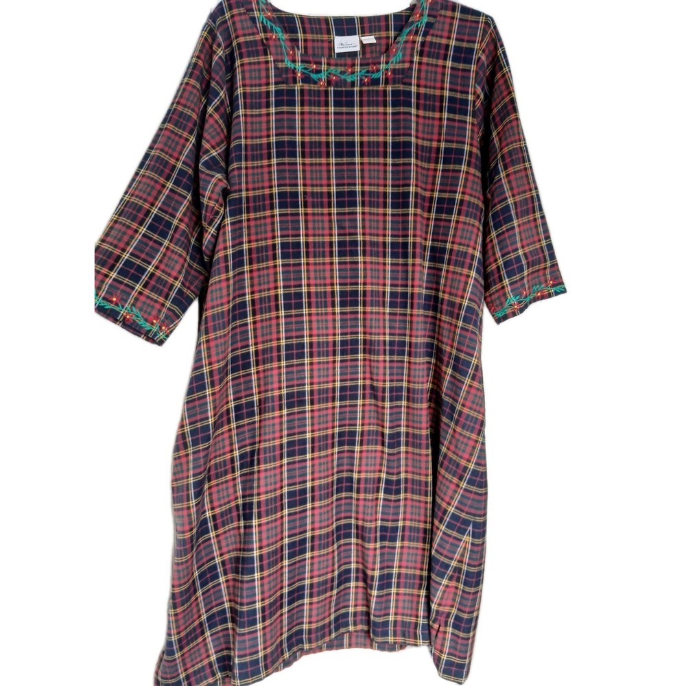 Flannel Nightgown/Dress/Loungew Vermont Country Store Embroidered, Pockets Large